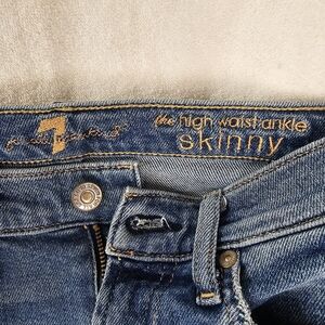 7 For All Mankind Ladies Jeans Size 25